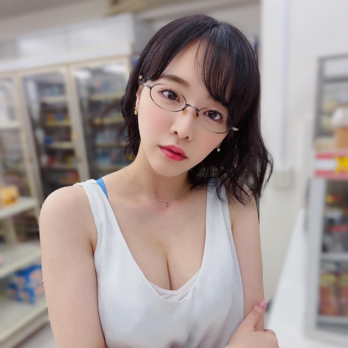 白虎女神《三宫椿》精选品番作品推荐及预览-福美阁